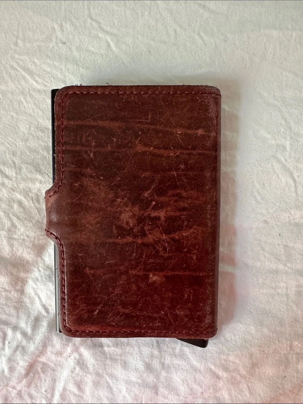 Premium Leather Card & Key Holder in Distressed Burgundy